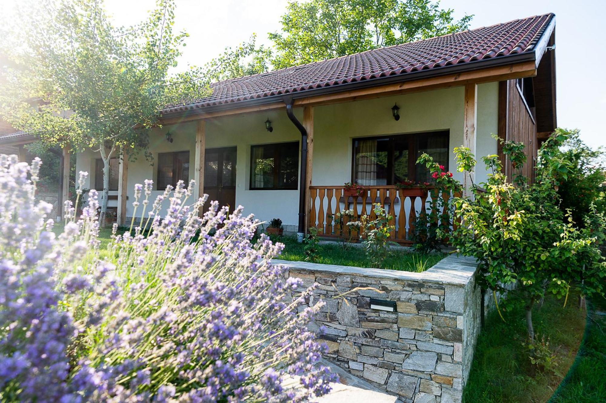 Walnut Cottage 1 Deredzhik-Koy ภายนอก รูปภาพ